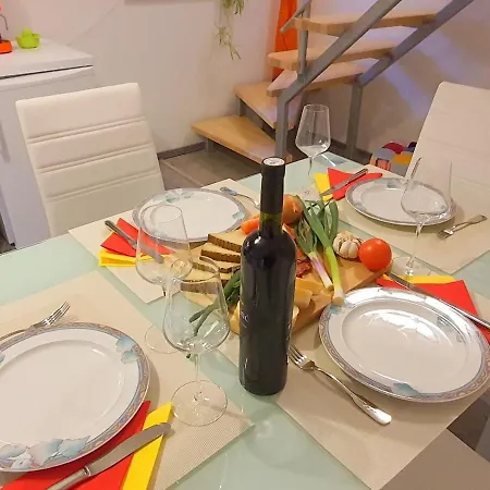 Bougainvilla Apartment